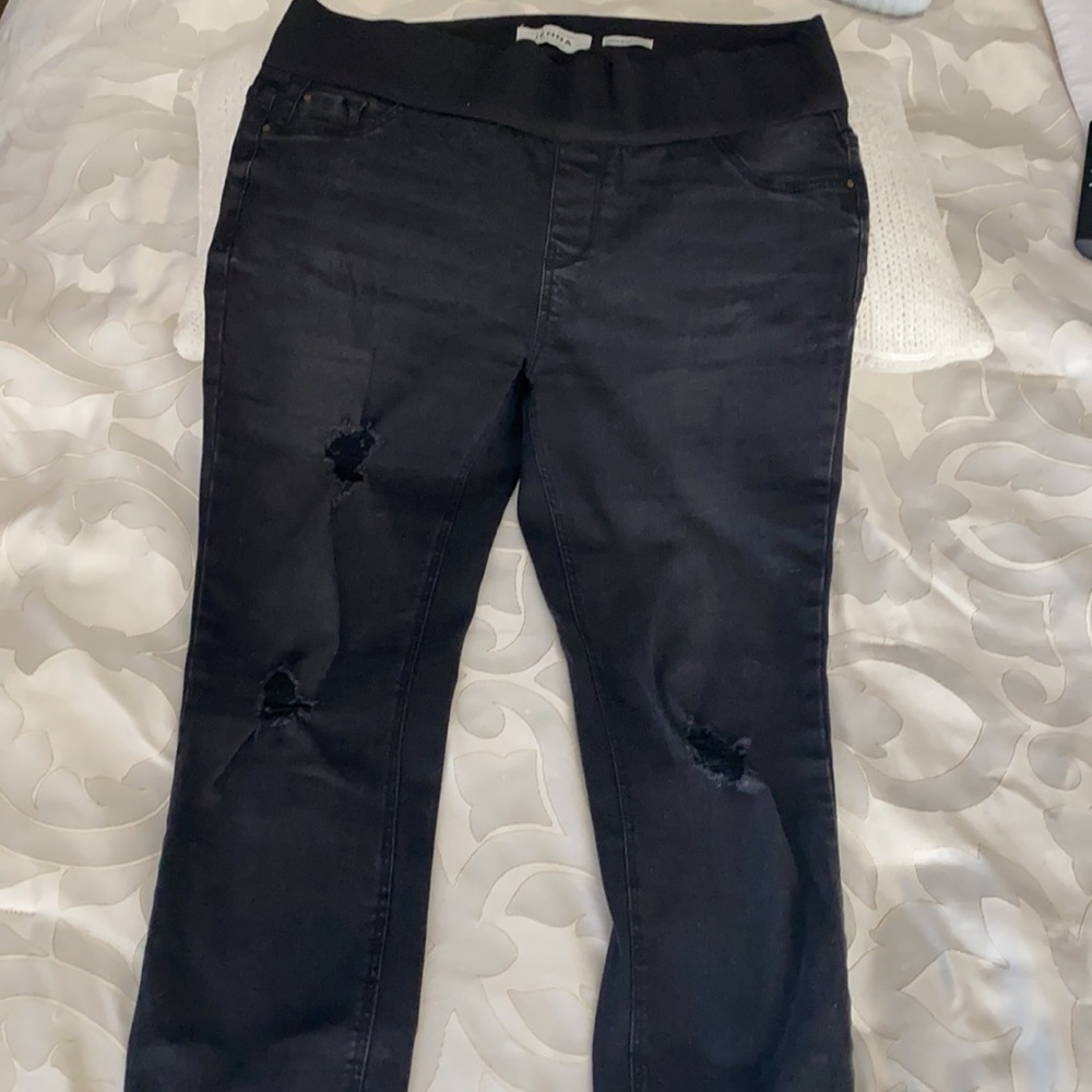 Maternity Under Bump Black Skinny Jeans sz 6